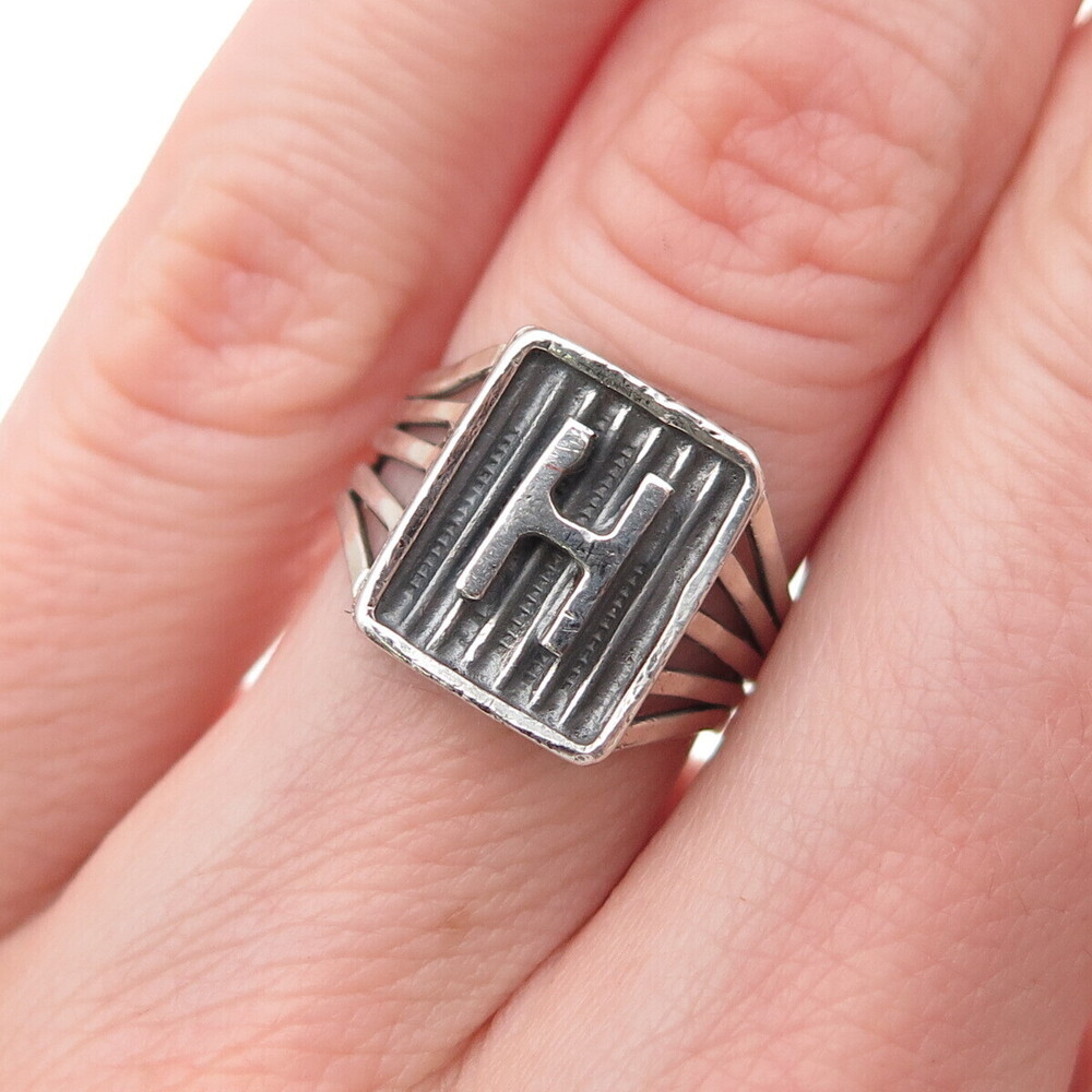925 Sterling Silver Vintage Letter H Initial Oxidized Ring Size 4.5